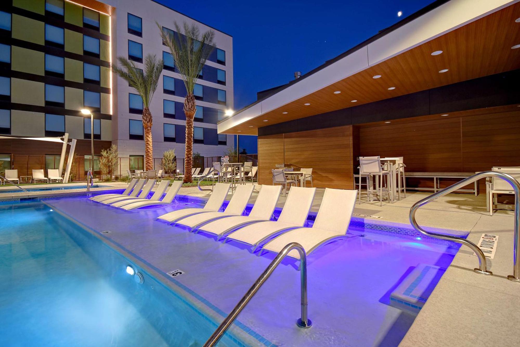 Hampton Inn & Suites Las Vegas Convention Center - No Resort Fee Luaran gambar